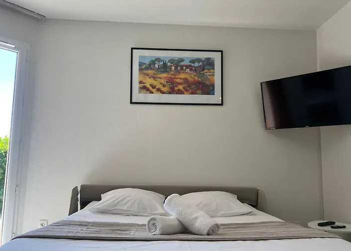 Le Bord Du Chateauneuf-sur-Isere